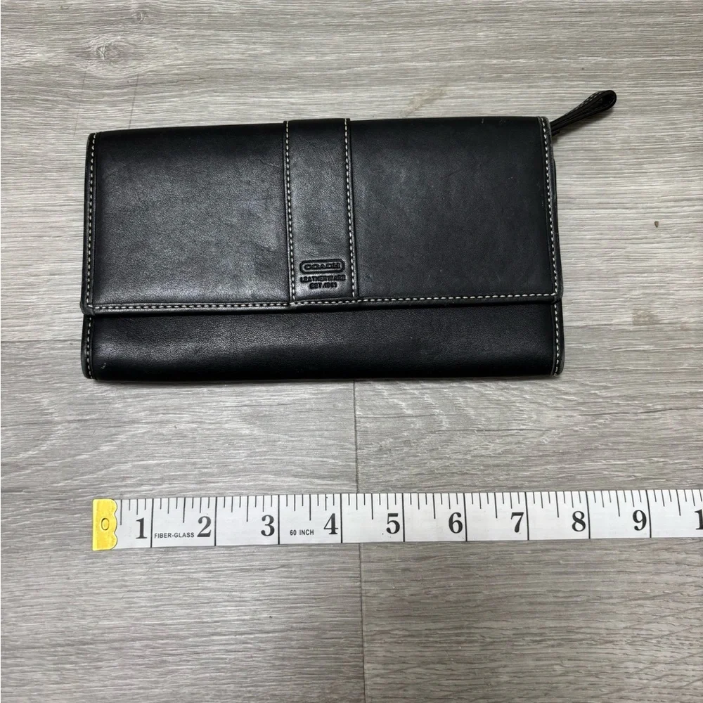 Coach Black Leather Clutch Wallet
